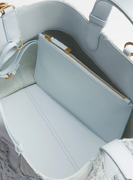 高仿DIOR包包 | A货迪奥女包 2026春夏DIOR新款 蓝色中号 Dior Toujours 手袋