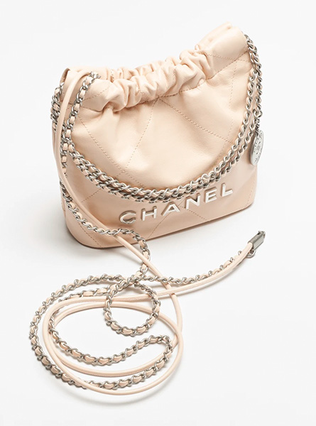 高仿CHANEL包包 | A货香奈儿女包 2025/26早春度假系列 米色CHANEL 22 迷你手袋