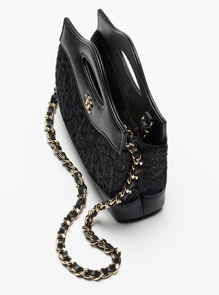 高仿CHANEL包包 | A货香奈儿女包 2025/26秋冬系列 黑色链条手拿包