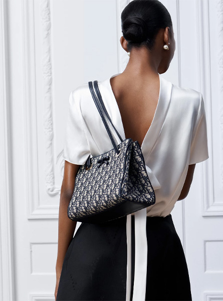 高仿DIOR包包 | A货迪奥女包 2026春夏DIOR新款 蓝色小号购物袋