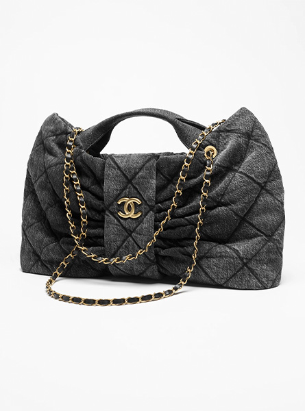 高仿CHANEL包包 | A货香奈儿女包 2025/26秋冬系列 深灰色超大蝴蝶结手袋