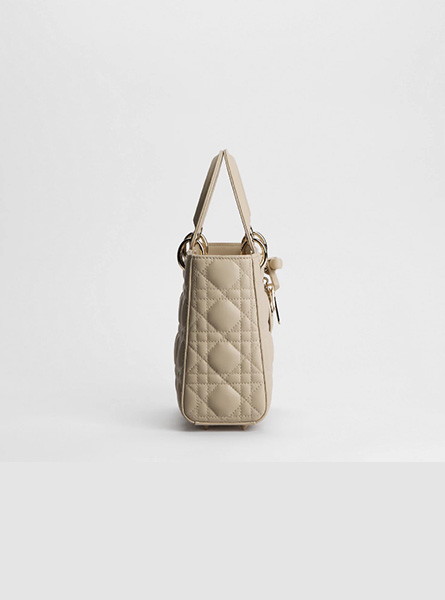 高仿DIOR包包 | A货迪奥女包 2026春夏DIOR新款 驼米色小号 Lady Dior 手袋