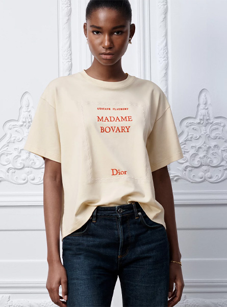 DIOR高仿女装 | 迪奥 A货服装  2026夏季DIOR新款 米色超大版型短款 T 恤