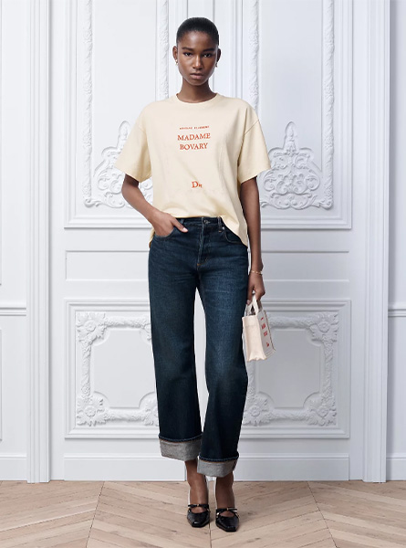 DIOR高仿女装 | 迪奥 A货服装  2026夏季DIOR新款 米色超大版型短款 T 恤