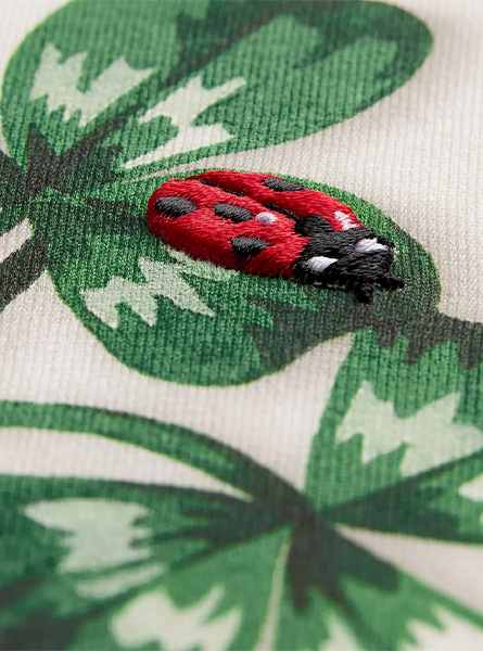 DIOR高仿女装 | 迪奥 A货服装  2026夏季DIOR新款 白色修身 T 恤