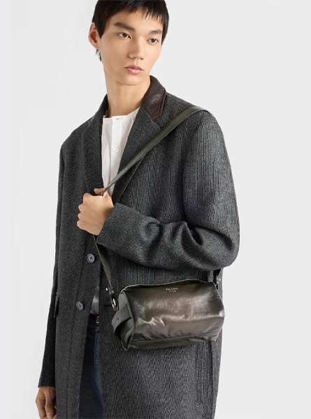 高仿PRADA包包 | A货普拉达男包 2026春夏新款 军绿色做旧皮革单肩包