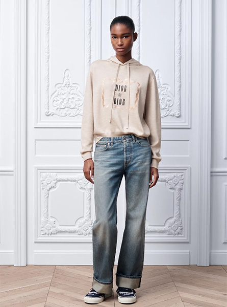 DIOR高仿女装 | 迪奥 A货服装  2026夏季DIOR新款 米色连帽运动衫