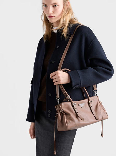 高仿PRADA包包 | A货普拉达女包 2026春夏新款 栗褐色Prada Bonnie中号复古皮革托特包