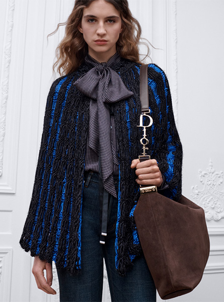 高仿DIOR包包 | A货迪奥女包 2026春夏DIOR新款 巧克力色大号 Diorly 手袋