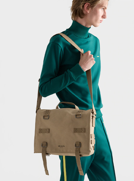 高仿PRADA包包 | A货普拉达男包 2026春夏新款 沙漠黄帆布单肩包