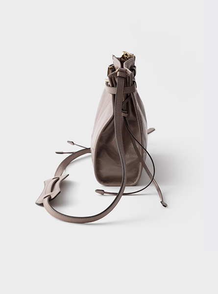 高仿PRADA包包 | A货普拉达女包 2026春夏新款 青灰色Prada Bonnie 皮革迷你单肩包