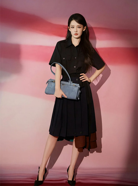 高仿PRADA包包 李沁同款包包