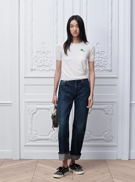 DIOR高仿女装 | 迪奥 A货服装  2026夏季DIOR新款 白色短袖修身针织衫