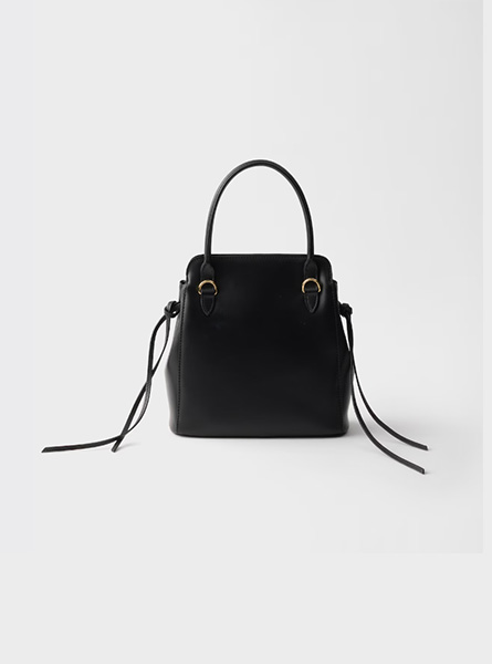 高仿PRADA包包 | A货普拉达女包 2026春夏新款 黑色Prada Carry迷你皮革手袋