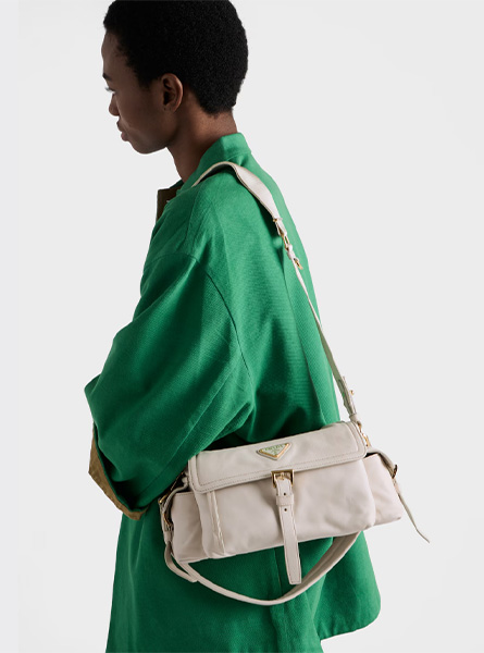 高仿PRADA包包 | A货普拉达女包 2026春夏新款 粉笔白Prada Explore中号Nappa皮革单肩包