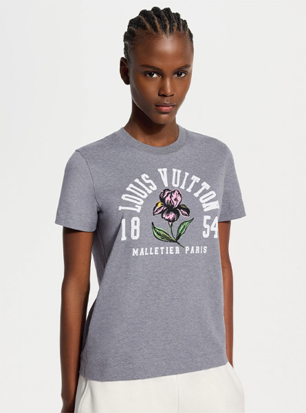 LV高仿女装 | 路易威登 A货服装  2026春夏LV新款 鸢尾花印花 T 恤