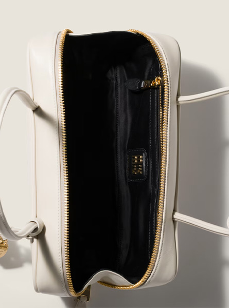 高仿MIUMIU包包 | A货缪缪包包 2026春夏MIUMIU新款 粉笔白Beau皮革手袋 保龄球包