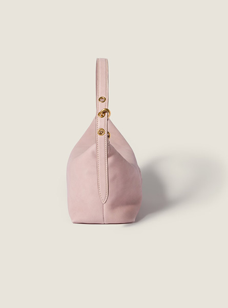 高仿MIUMIU包包 | A货缪缪包包 2026春夏MIUMIU新款 蛋白石色Spirit Nappa皮革手拿包 饭盒包