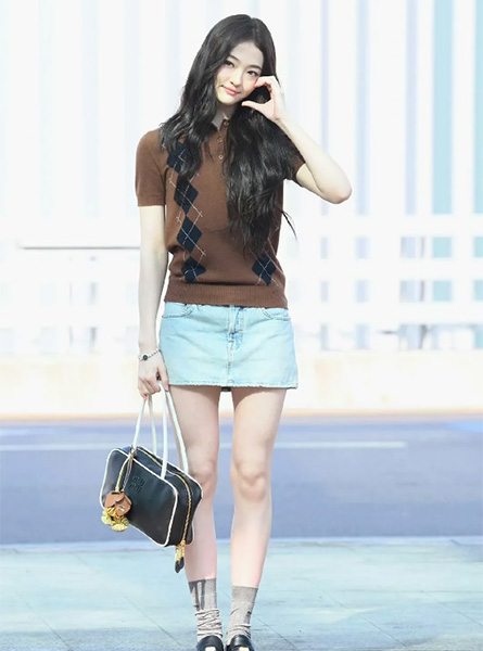 高仿MIUMIU包包 Ella Gross同款包包
