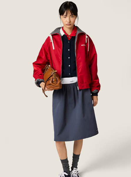 高仿MIUMIU包包 | A货缪缪包包 2026春夏MIUMIU新款 干邑色Caprice皮革手拿包
