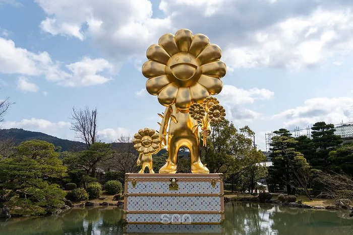 重磅:「LV x 村上隆」新联名计划曝光,确认发售! lv2026 第3张-买A货 村上隆 LV 最新合作 _LV× 村上隆 Carryall East West|LV 村上隆联名横版全能托特_LV x 村上隆 2025联名