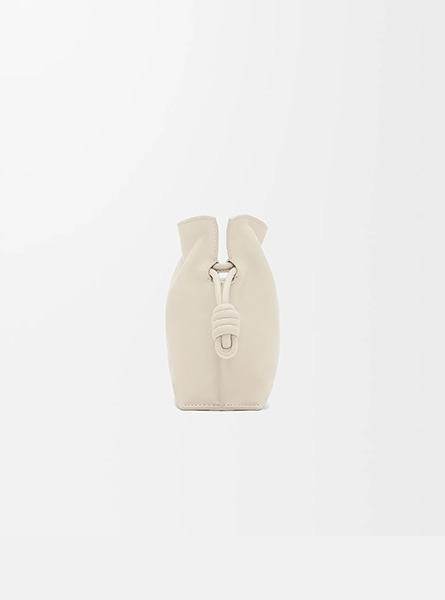 高仿LOEWE包包 | A货罗意威包包 2026春夏新款 海盐白迷你纳帕牛皮革 Flamenco 手拿包 福袋包