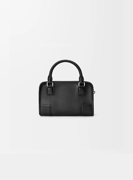 高仿LOEWE包包 | A货罗意威包包 2026春夏新款 黑色迷你柔软牛皮革 Amazona 180 手袋 吐司包