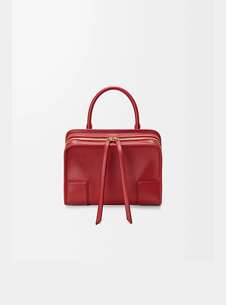 高仿LOEWE包包 | A货罗意威包包 2026春夏新款 胭脂红小号柔软牛皮革 Amazona 180 手袋 吐司包